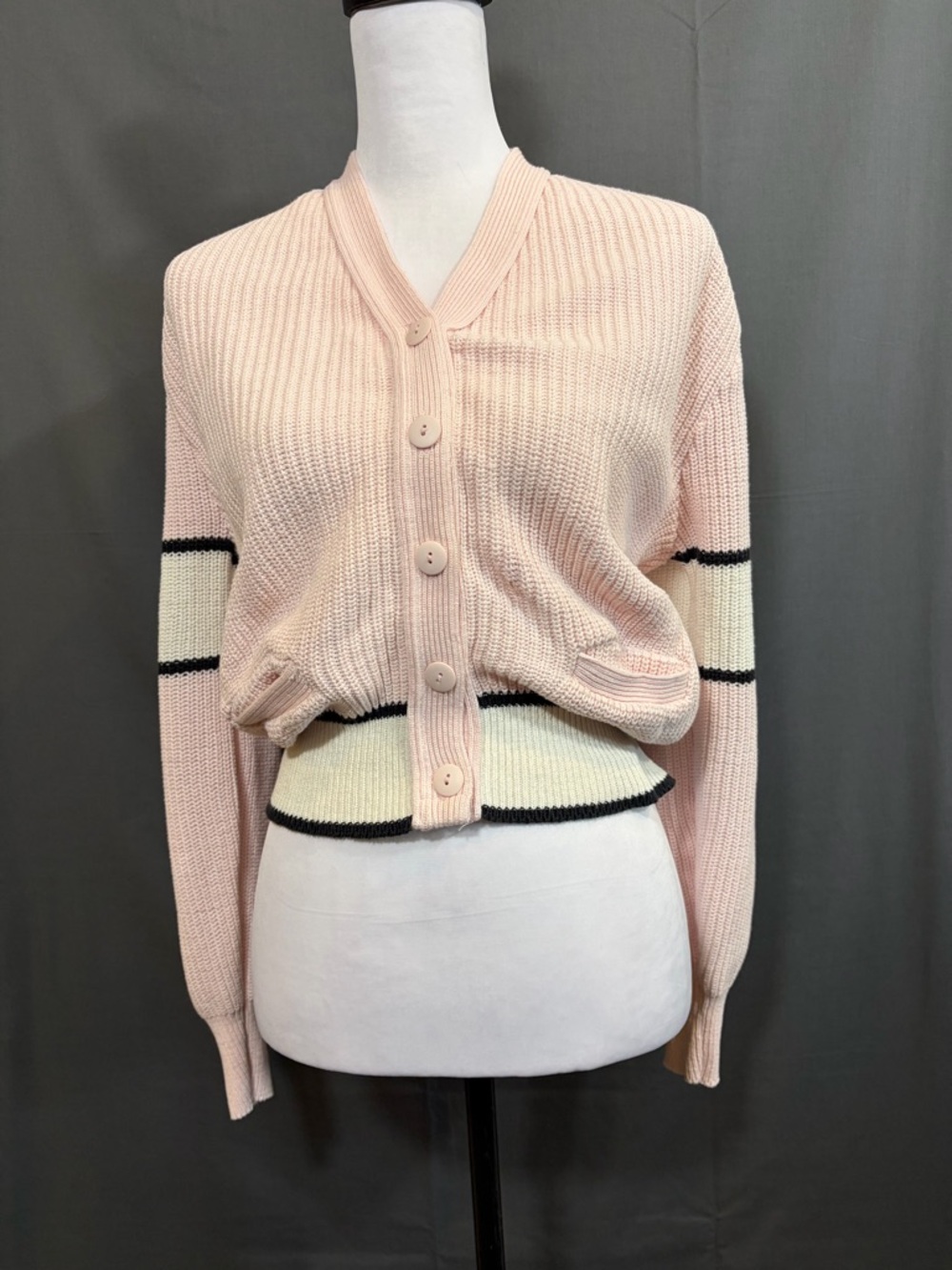 Vintage IZOD Lacoste Pink Cardigan M 100% Cotton Cropped Preppy Fall Layering